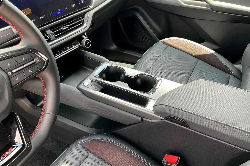 used 2024 Chevrolet Equinox EV car, priced at $33,998