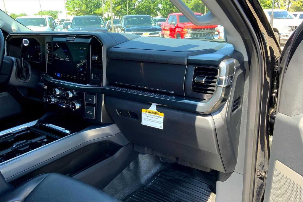 used 2025 Ford F-450 car, priced at $93,998