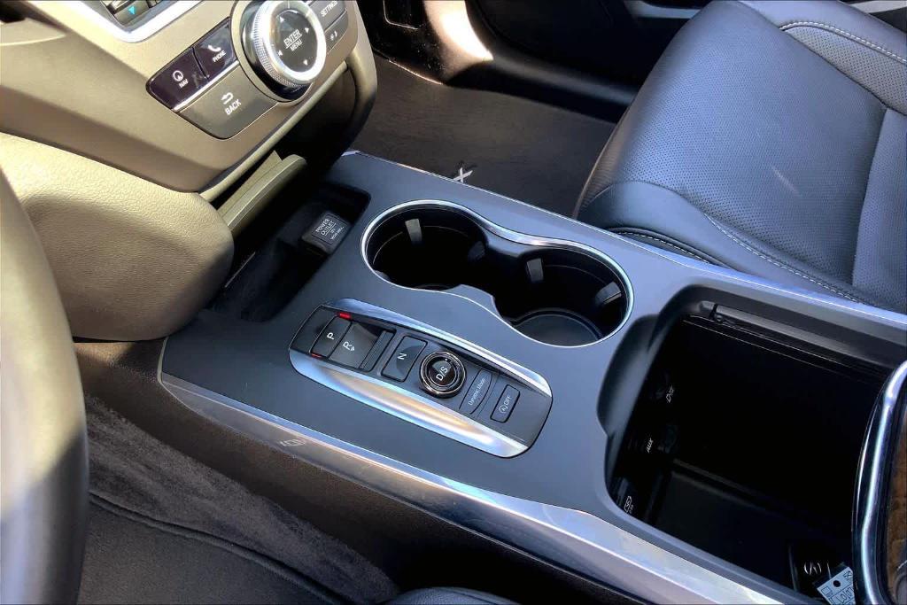 used 2020 Acura MDX car, priced at $27,483