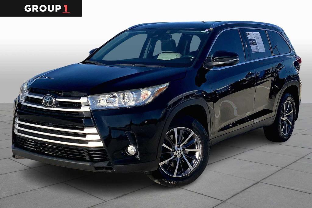 used 2019 Toyota Highlander car, priced at $23,935