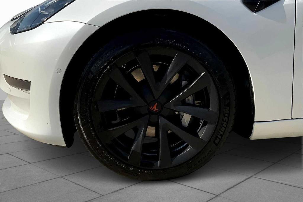 used 2021 Tesla Model 3 car, priced at $18,998