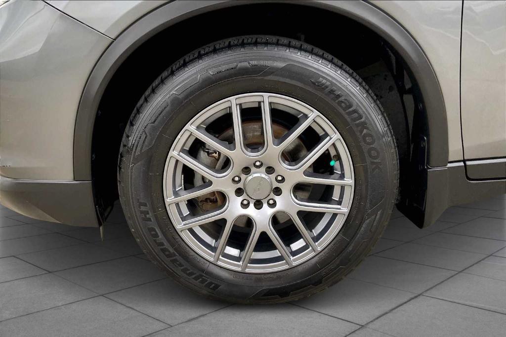 used 2018 Nissan Rogue car, priced at $16,662