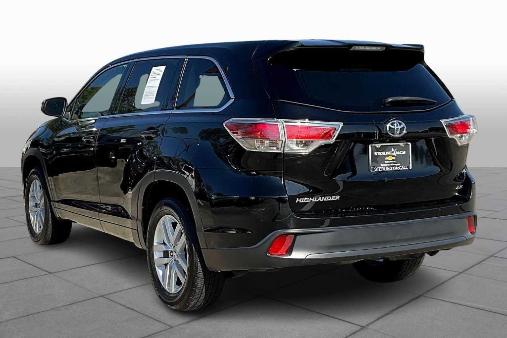 used 2015 Toyota Highlander car, priced at $13,777