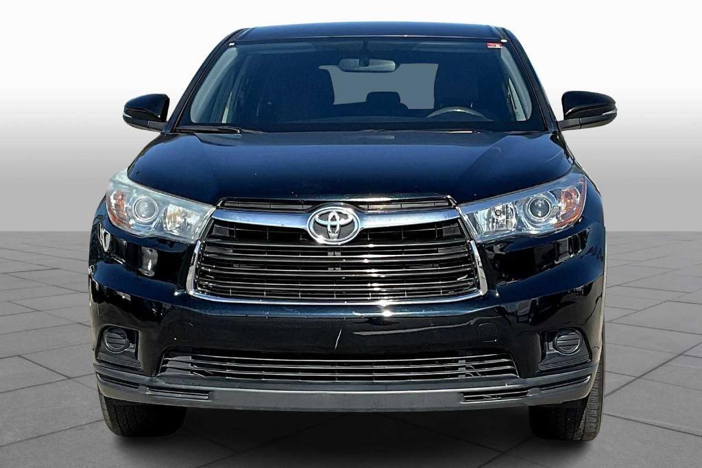 used 2015 Toyota Highlander car, priced at $13,777