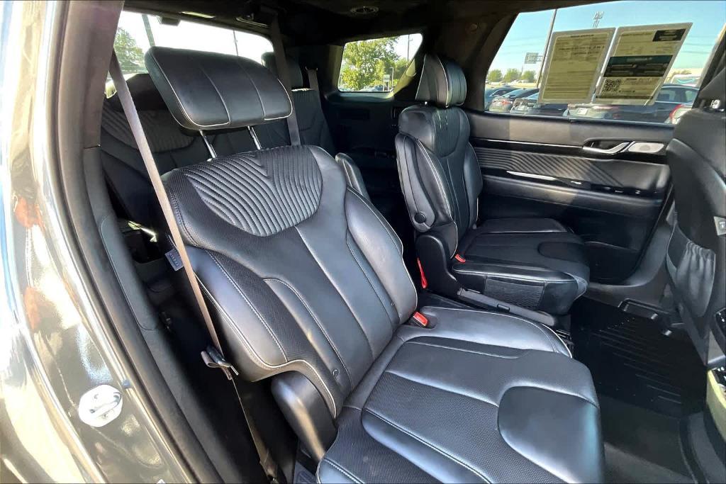 used 2023 Hyundai Palisade car, priced at $43,388