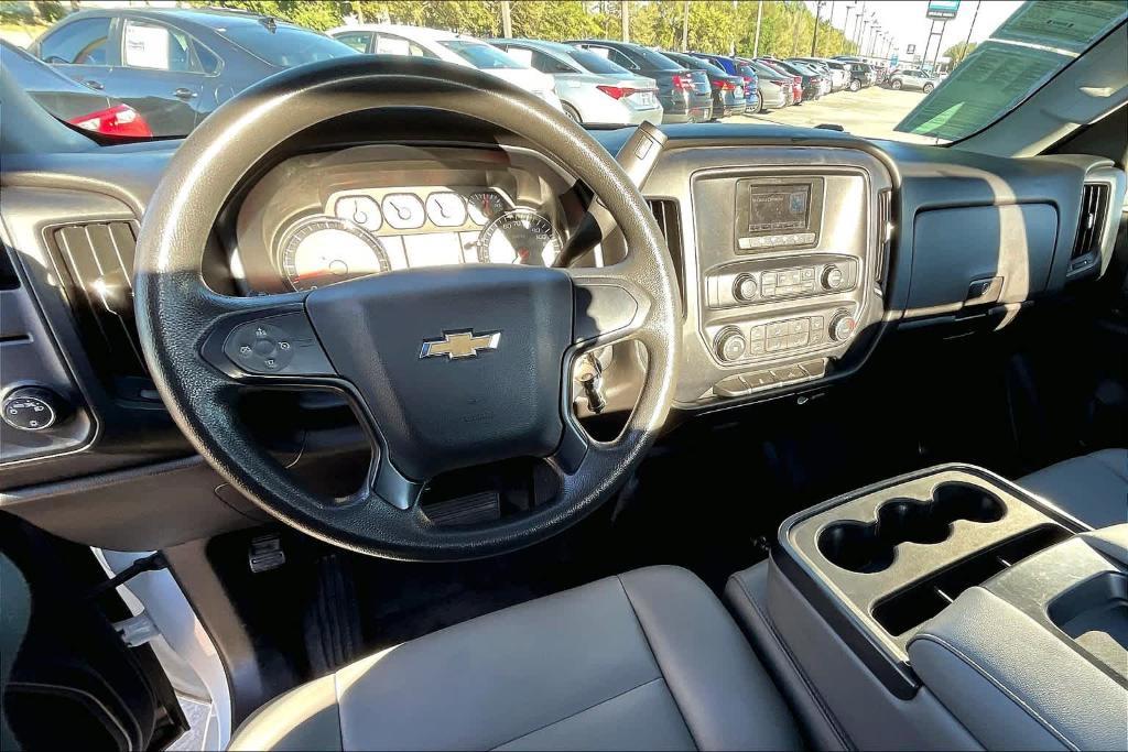 used 2014 Chevrolet Silverado 1500 car, priced at $16,998