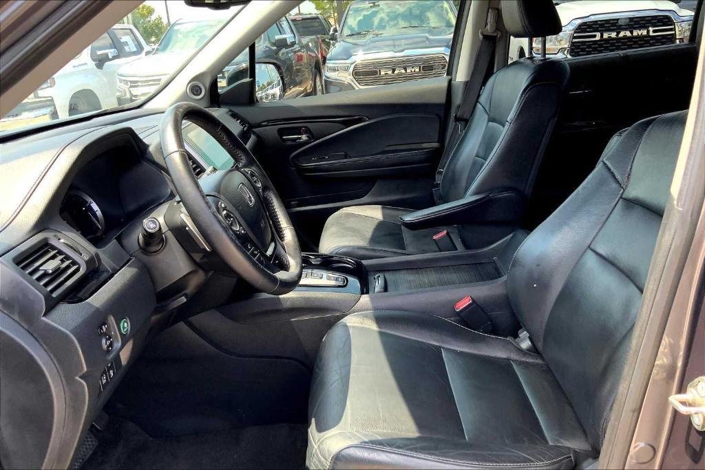 used 2017 Honda Pilot car, priced at $17,383