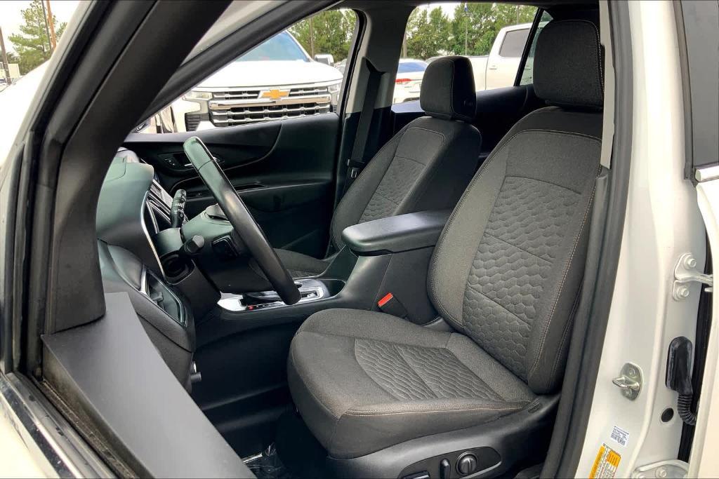 used 2021 Chevrolet Equinox car, priced at $17,585
