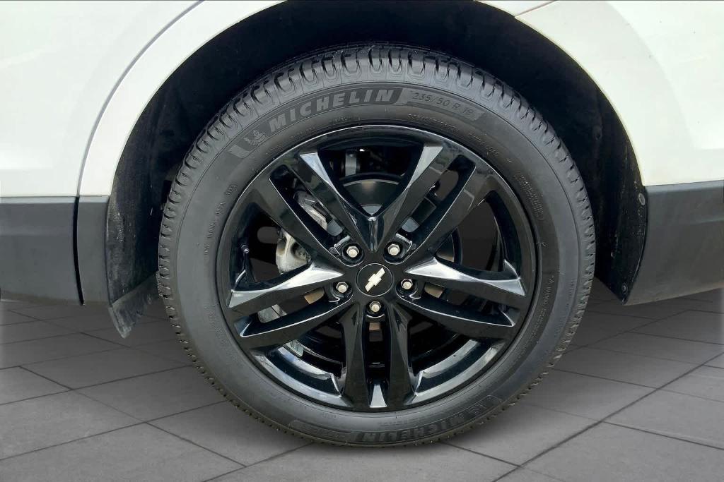 used 2021 Chevrolet Equinox car, priced at $17,585
