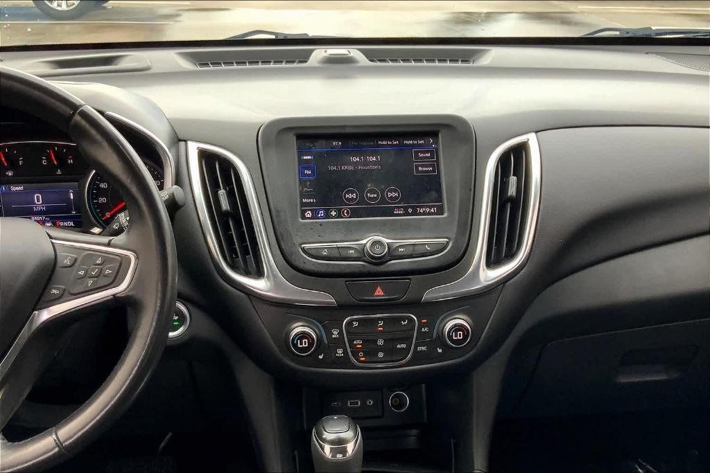 used 2021 Chevrolet Equinox car, priced at $17,585
