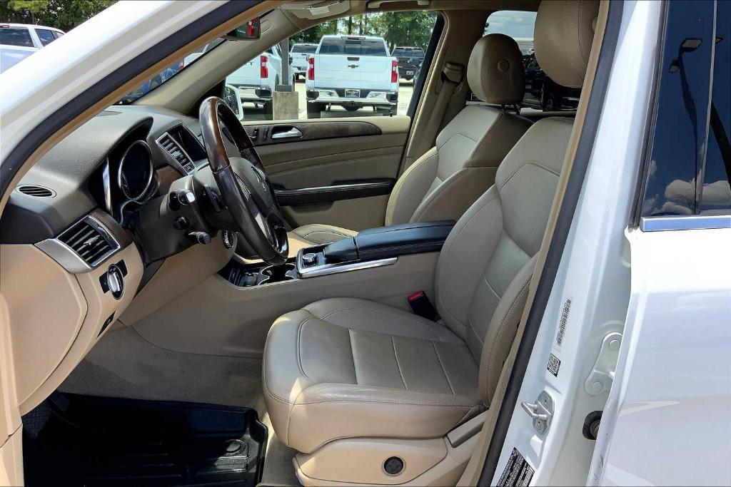 used 2015 Mercedes-Benz M-Class car, priced at $9,359