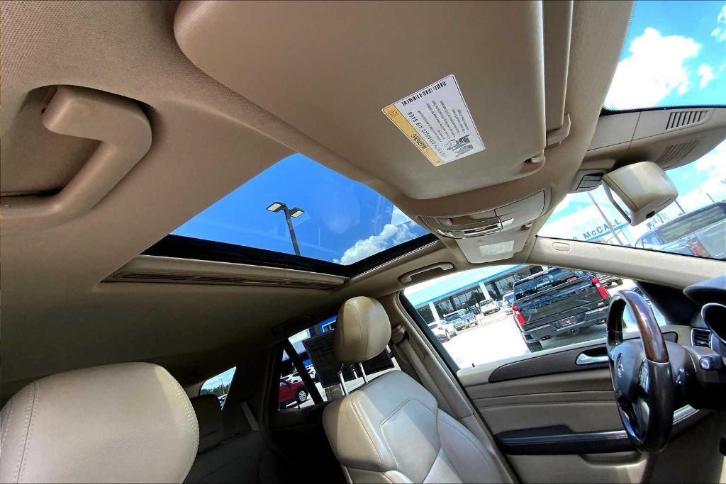 used 2015 Mercedes-Benz M-Class car, priced at $9,359