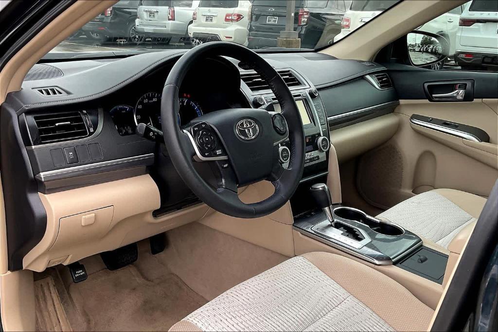 used 2013 Toyota Camry Hybrid car, priced at $15,424