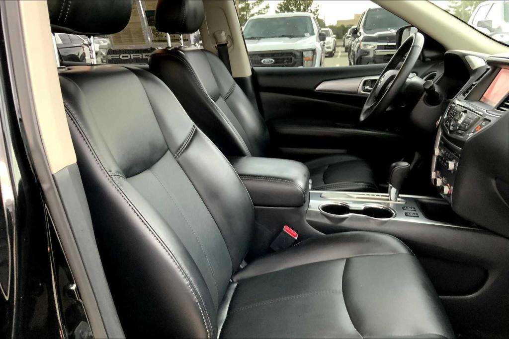 used 2019 Nissan Pathfinder car, priced at $8,989