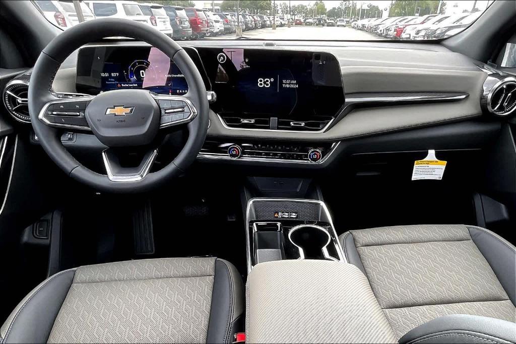 new 2025 Chevrolet Equinox car, priced at $31,975