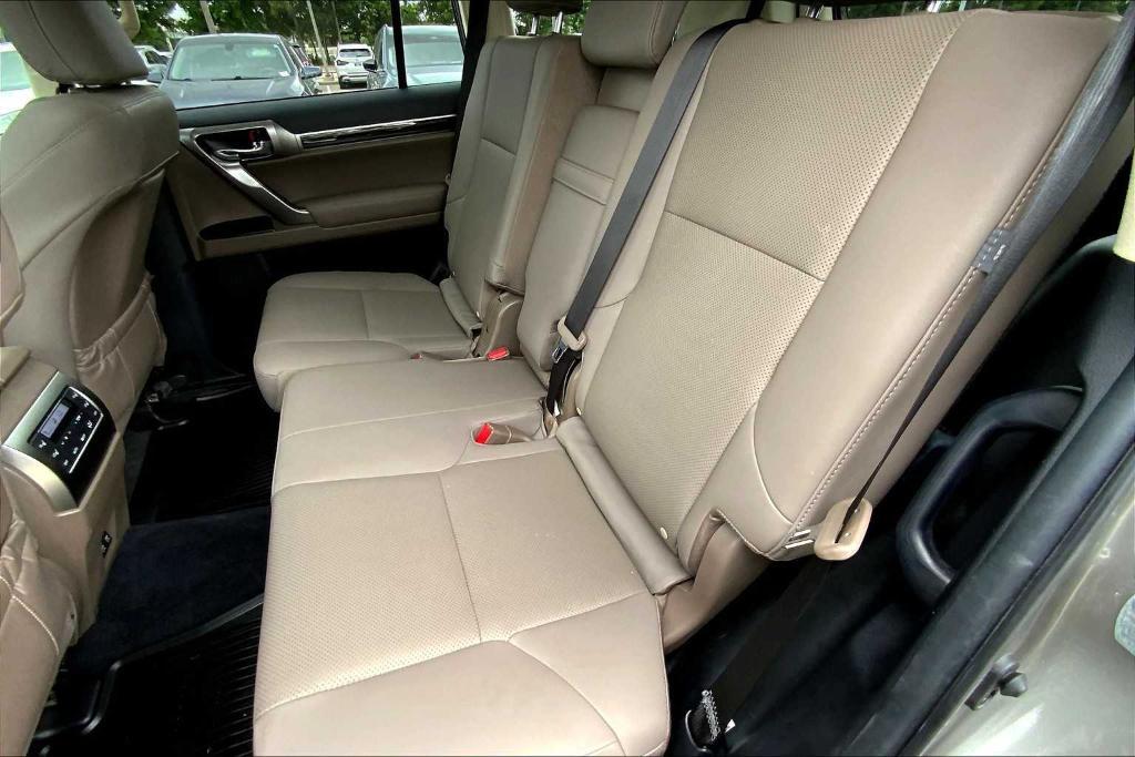 used 2022 Lexus GX 460 car, priced at $51,998