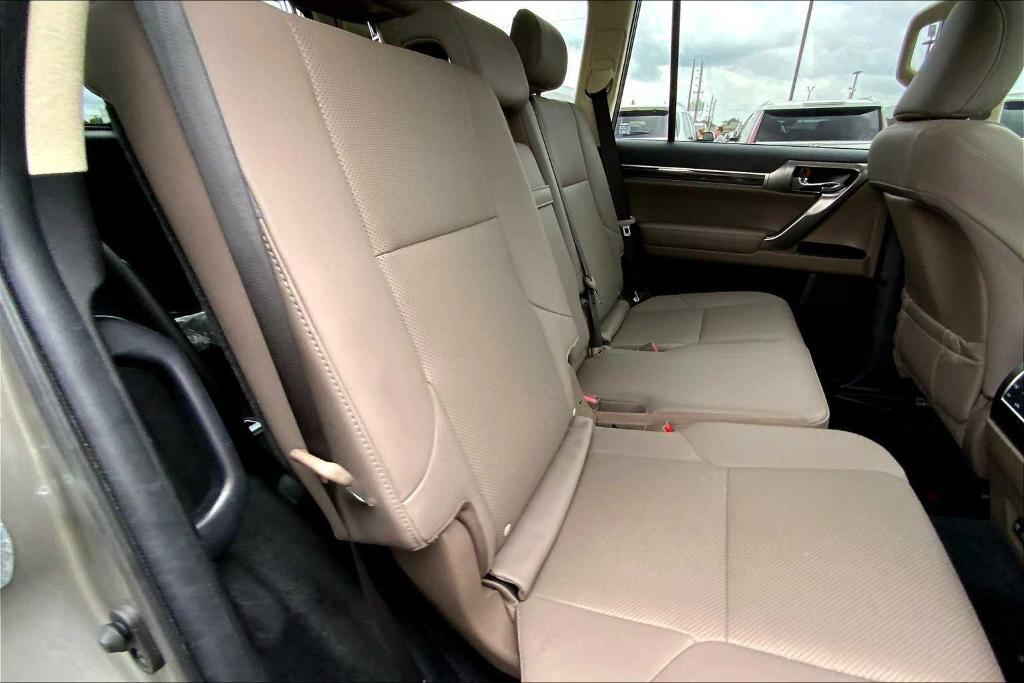 used 2022 Lexus GX 460 car, priced at $51,998