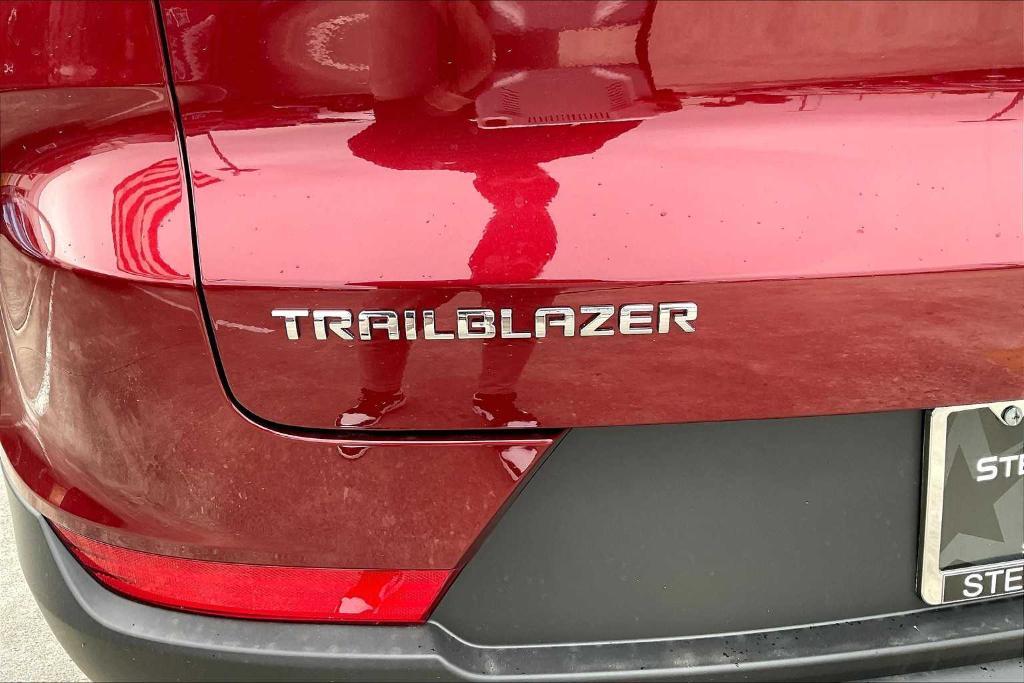 new 2025 Chevrolet TrailBlazer car, priced at $23,991