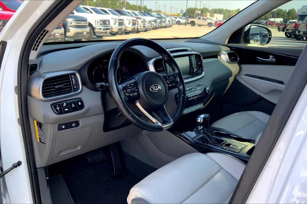 used 2018 Kia Sorento car, priced at $14,847