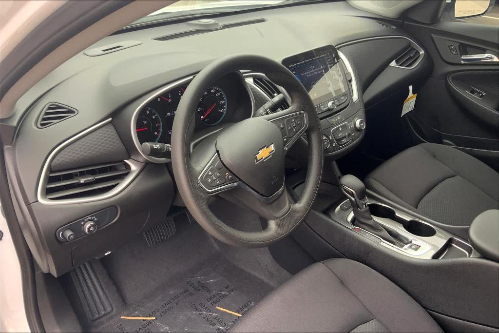 new 2025 Chevrolet Malibu car, priced at $25,995