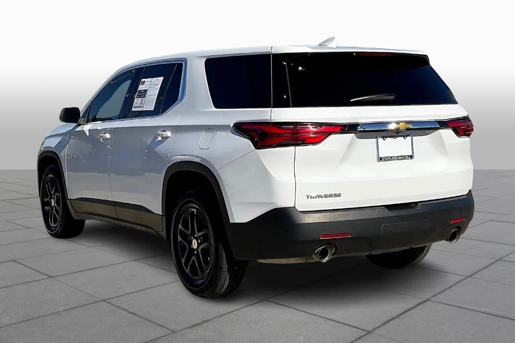 used 2022 Chevrolet Traverse car, priced at $24,032