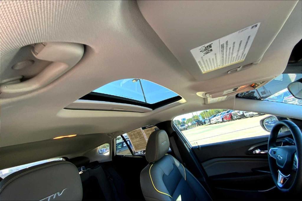 used 2025 Chevrolet Trax car, priced at $23,998