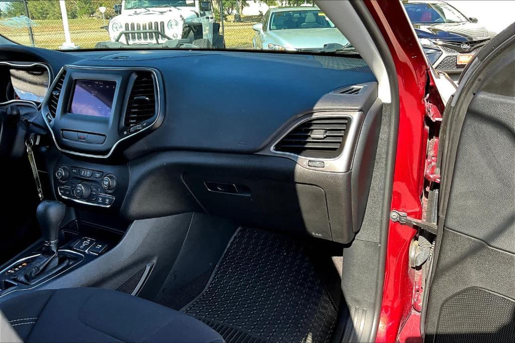 used 2019 Jeep Cherokee car, priced at $18,428