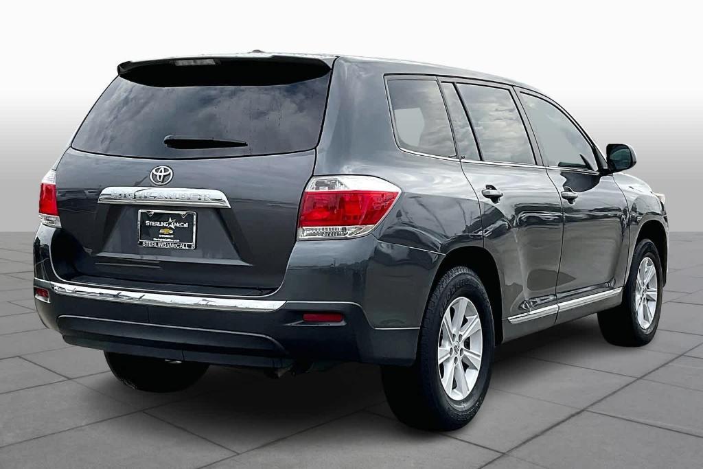 used 2012 Toyota Highlander car, priced at $11,595