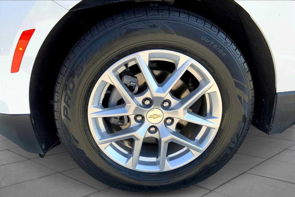 used 2022 Chevrolet Equinox car, priced at $15,354