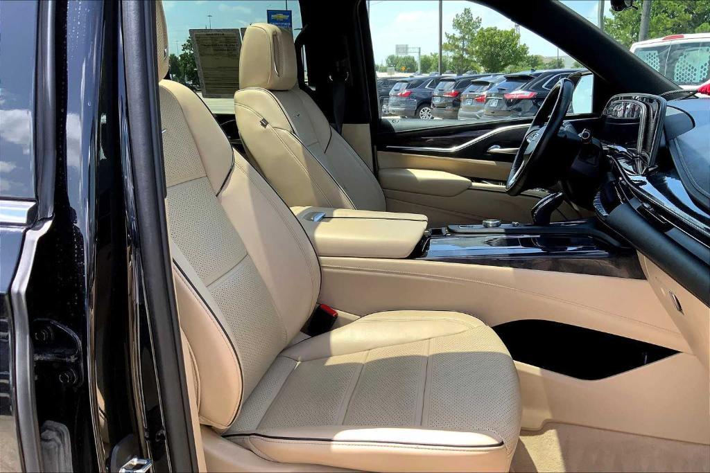 used 2023 Cadillac Escalade car, priced at $66,998