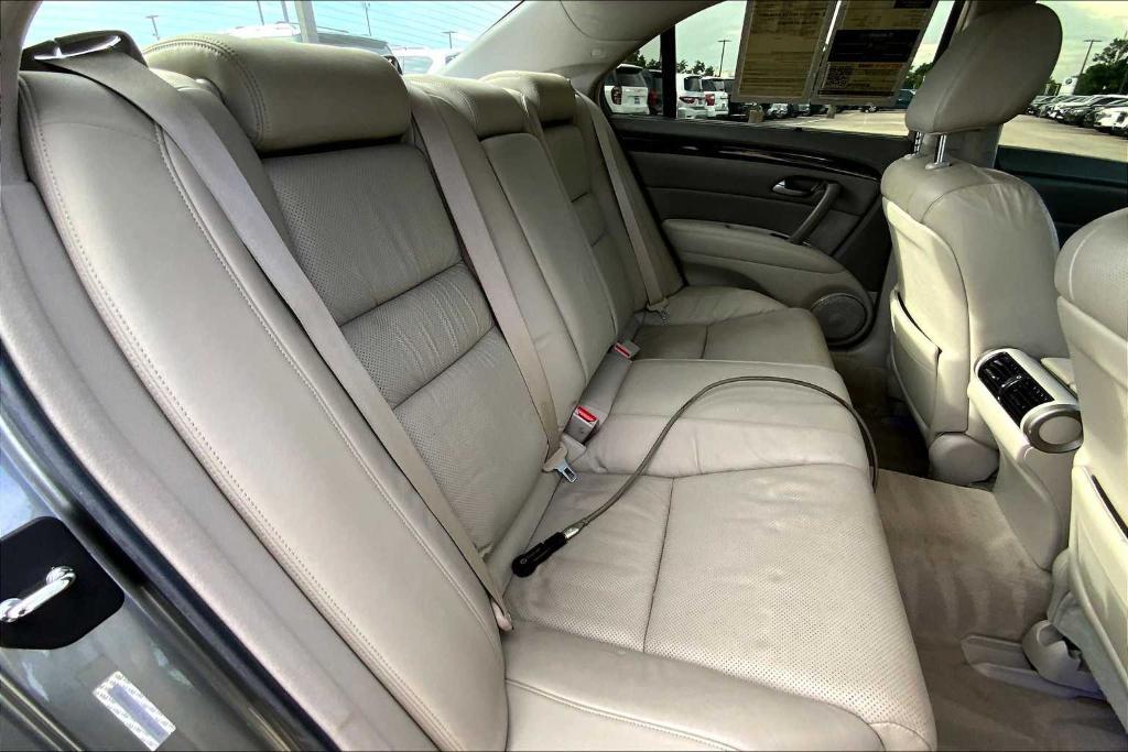 used 2009 Acura RL car, priced at $9,779