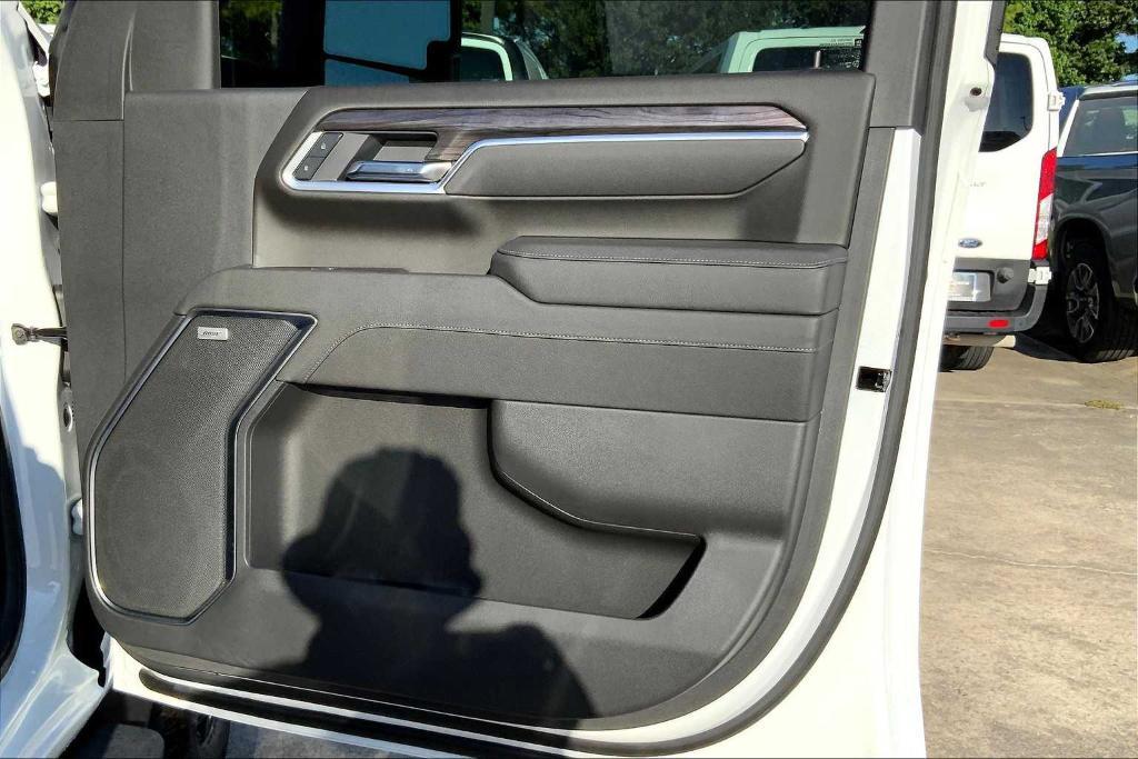 used 2025 Chevrolet Silverado 2500 car, priced at $68,995