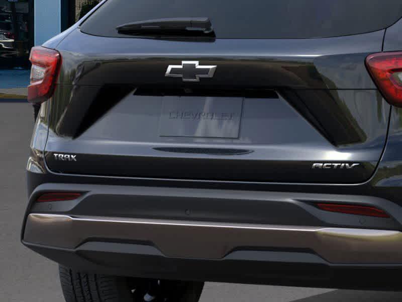 new 2025 Chevrolet Trax car, priced at $27,704