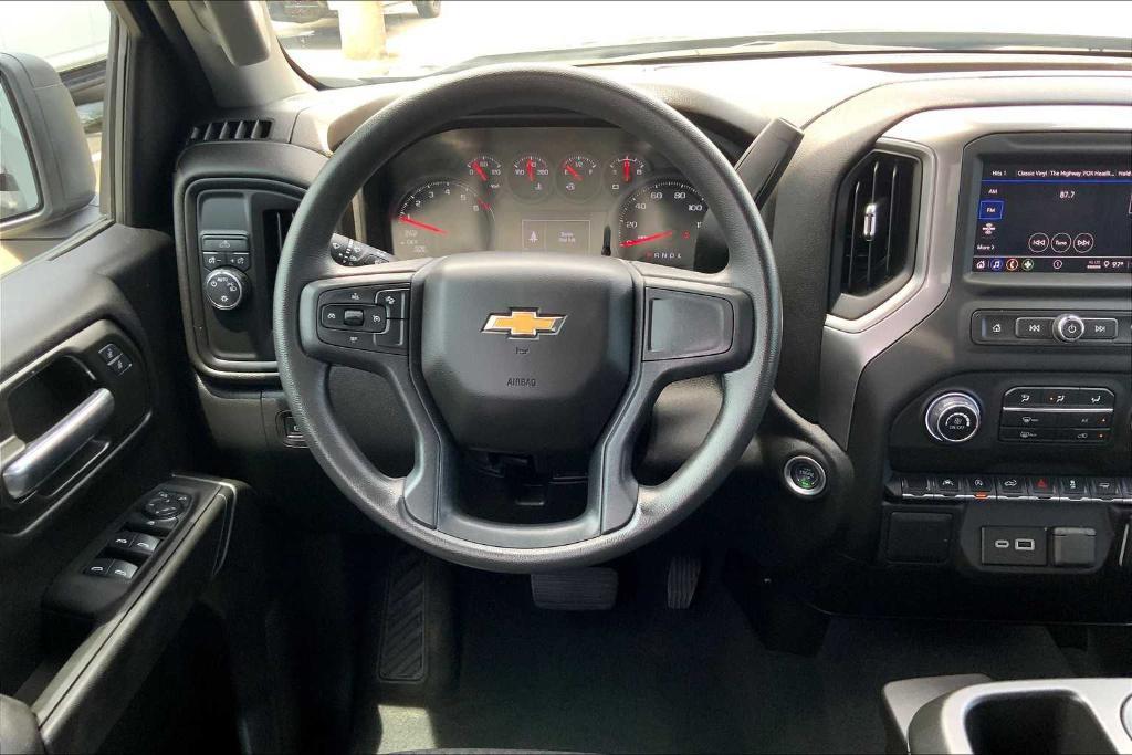 used 2025 Chevrolet Silverado 1500 car, priced at $36,725
