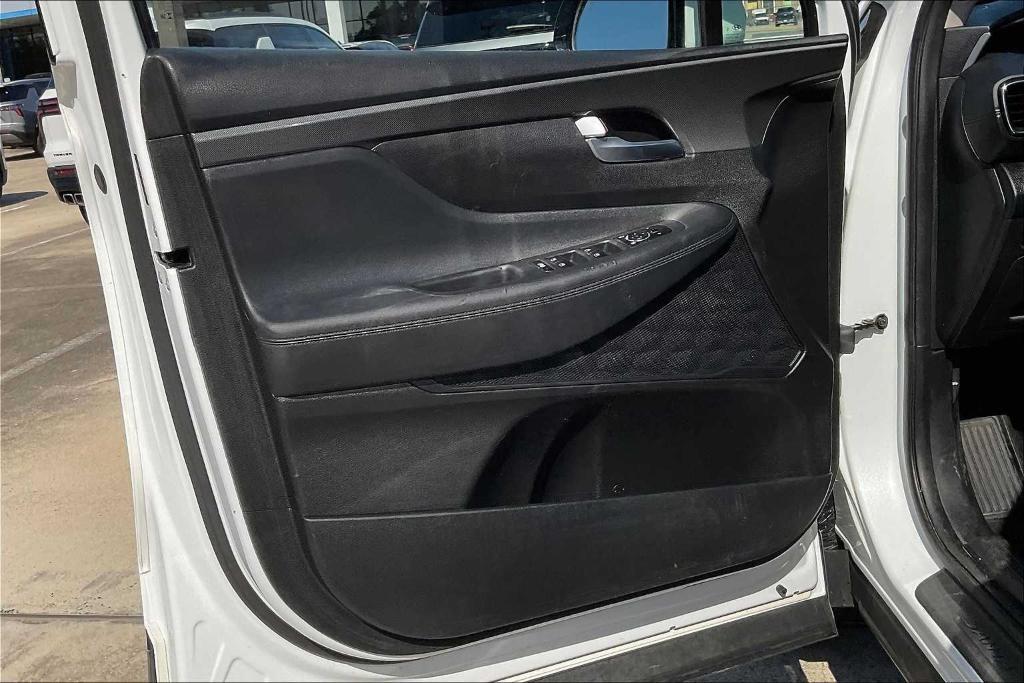 used 2021 Hyundai Santa Fe car, priced at $15,998