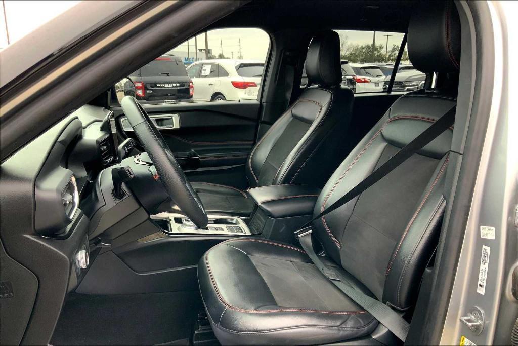 used 2022 Ford Explorer car, priced at $29,998