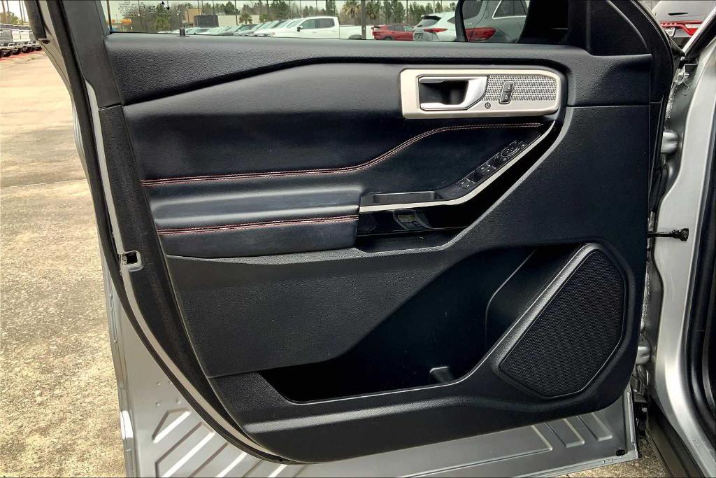 used 2022 Ford Explorer car, priced at $29,998