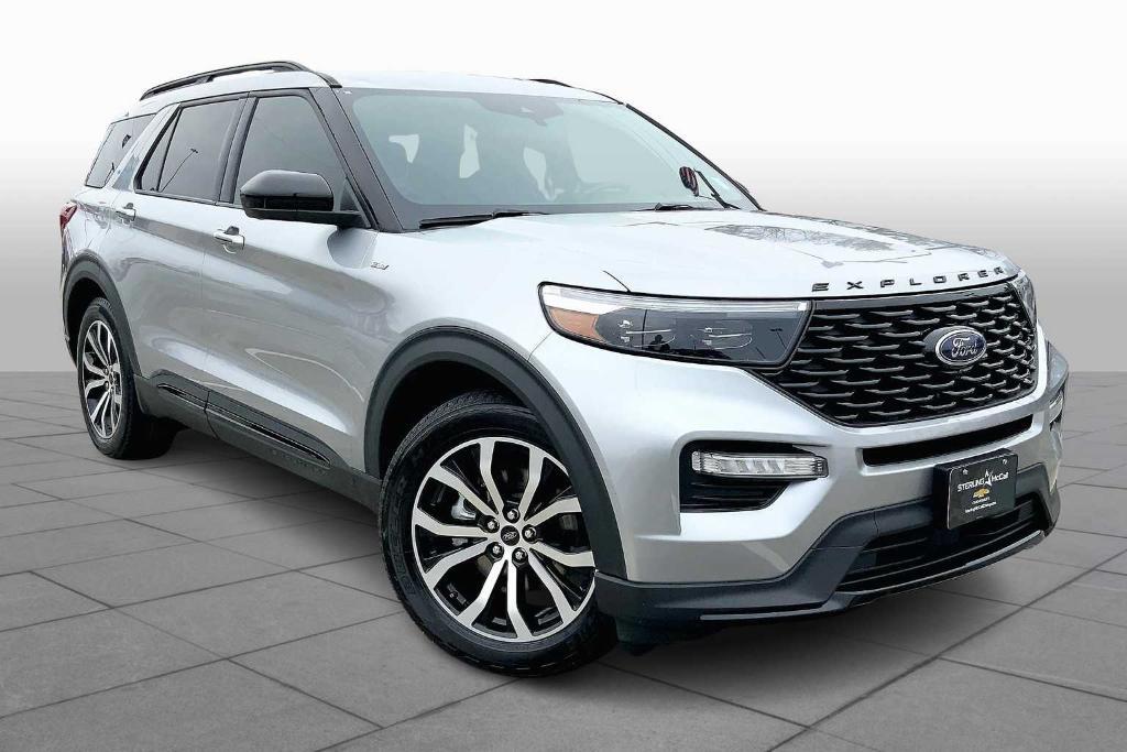 used 2022 Ford Explorer car, priced at $29,998