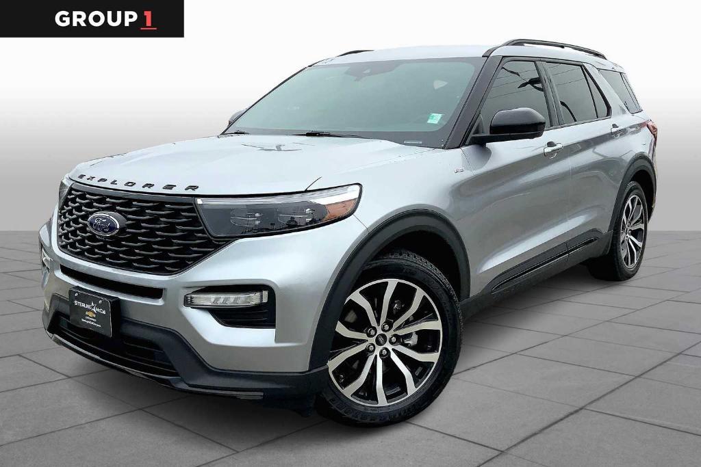 used 2022 Ford Explorer car, priced at $29,998