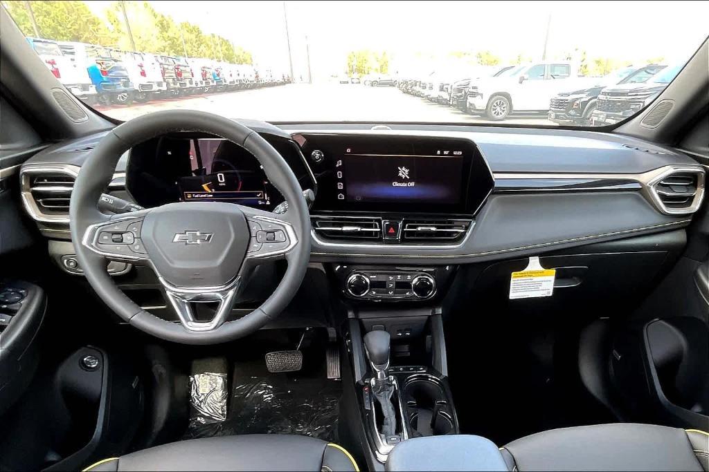 new 2025 Chevrolet TrailBlazer car, priced at $33,145