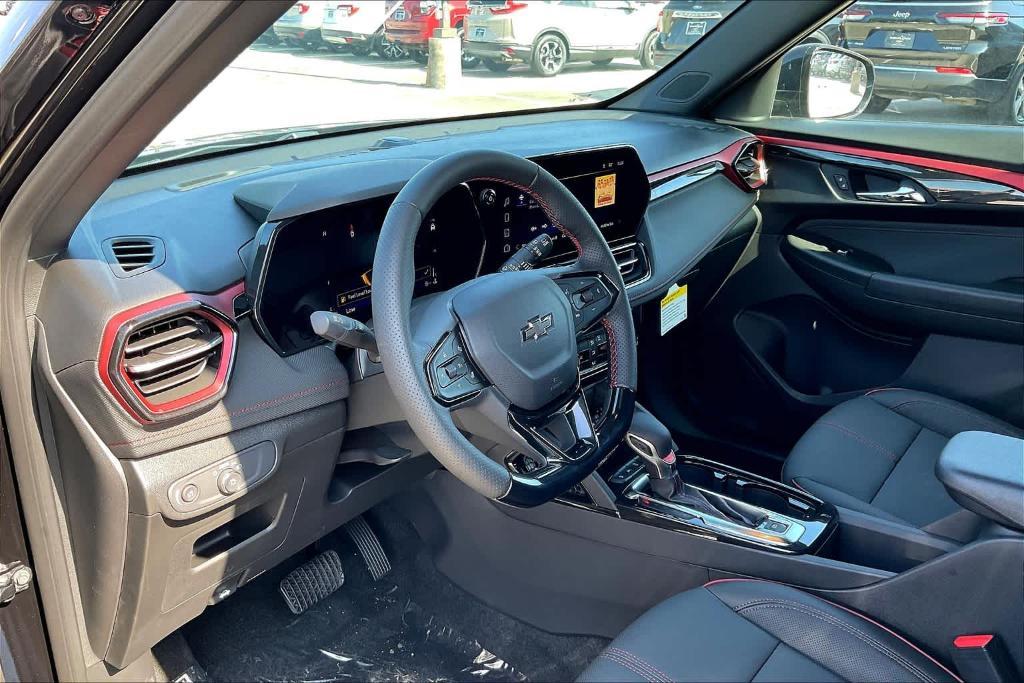 new 2025 Chevrolet TrailBlazer car, priced at $30,236