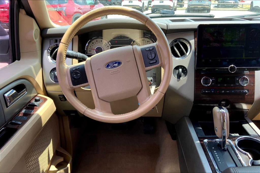 used 2014 Ford Expedition car, priced at $11,774
