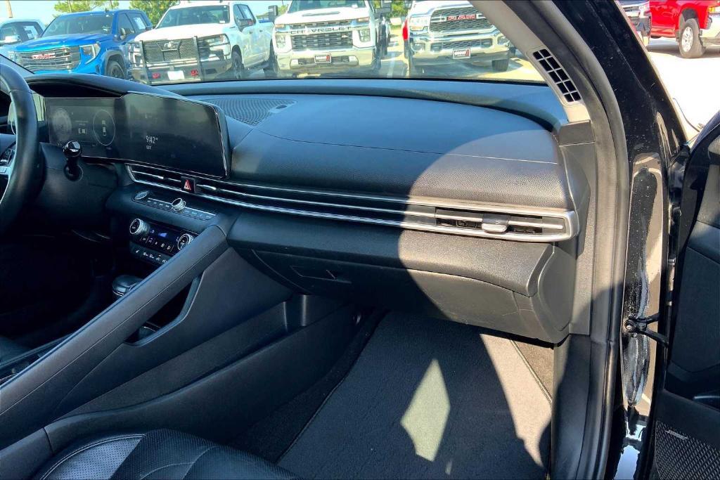 used 2021 Hyundai Elantra car, priced at $18,118