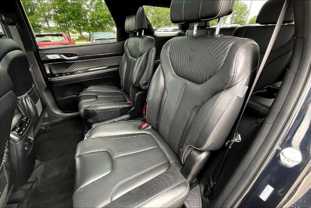 used 2024 Hyundai Palisade car, priced at $37,495