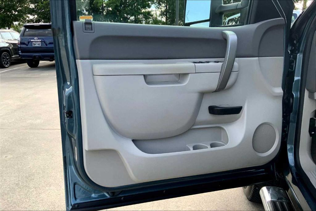 used 2012 Chevrolet Silverado 2500 car, priced at $28,998
