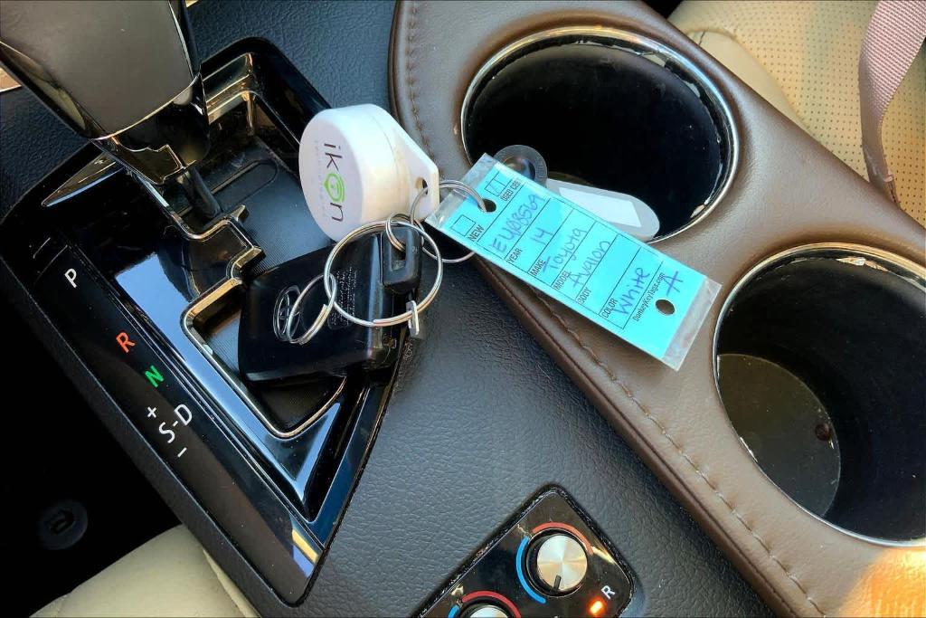 used 2014 Toyota Avalon car, priced at $15,927