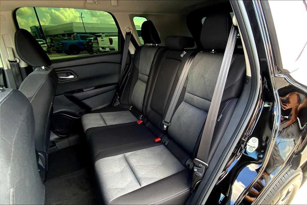 used 2024 Nissan Rogue car, priced at $22,998