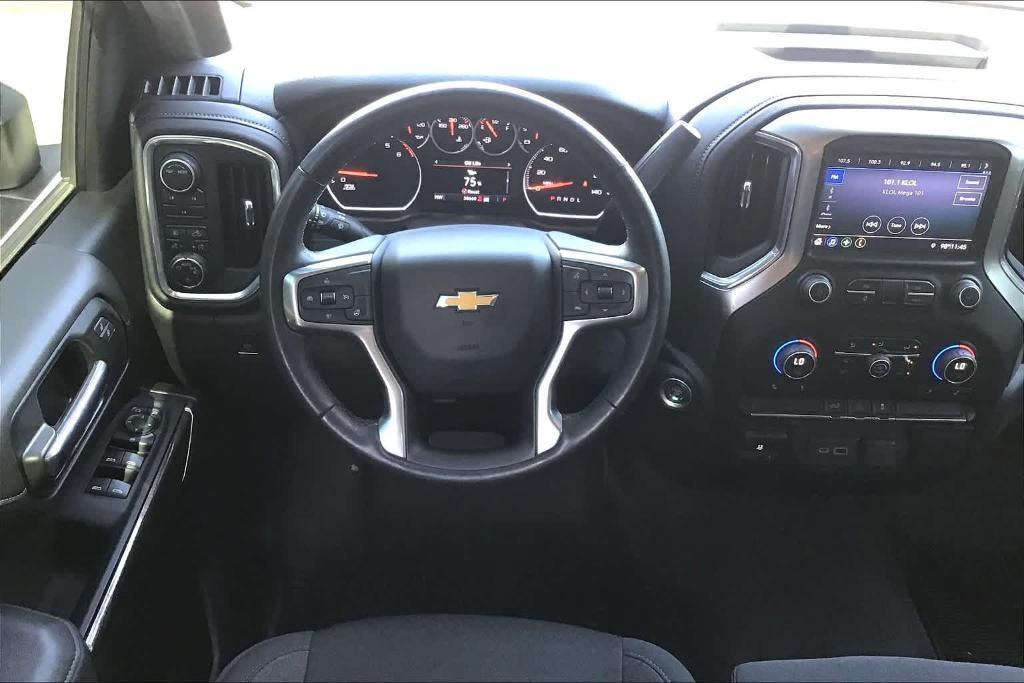 used 2022 Chevrolet Silverado 2500 car, priced at $45,427