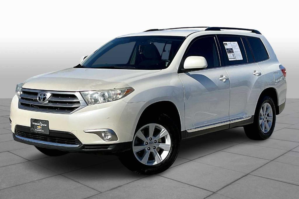 used 2013 Toyota Highlander car, priced at $13,898