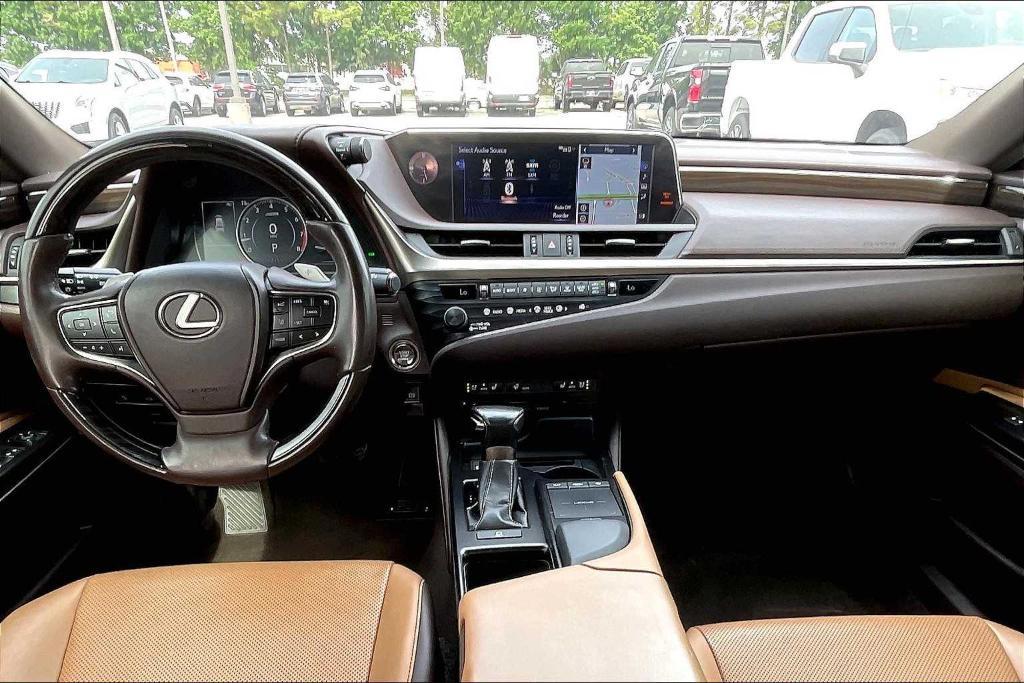 used 2019 Lexus ES 350 car, priced at $25,788
